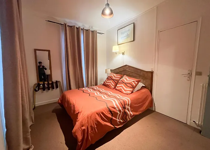 Ideal Hotel